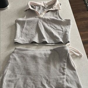 Chic Striped Women's Skort Set in Gray and Cream